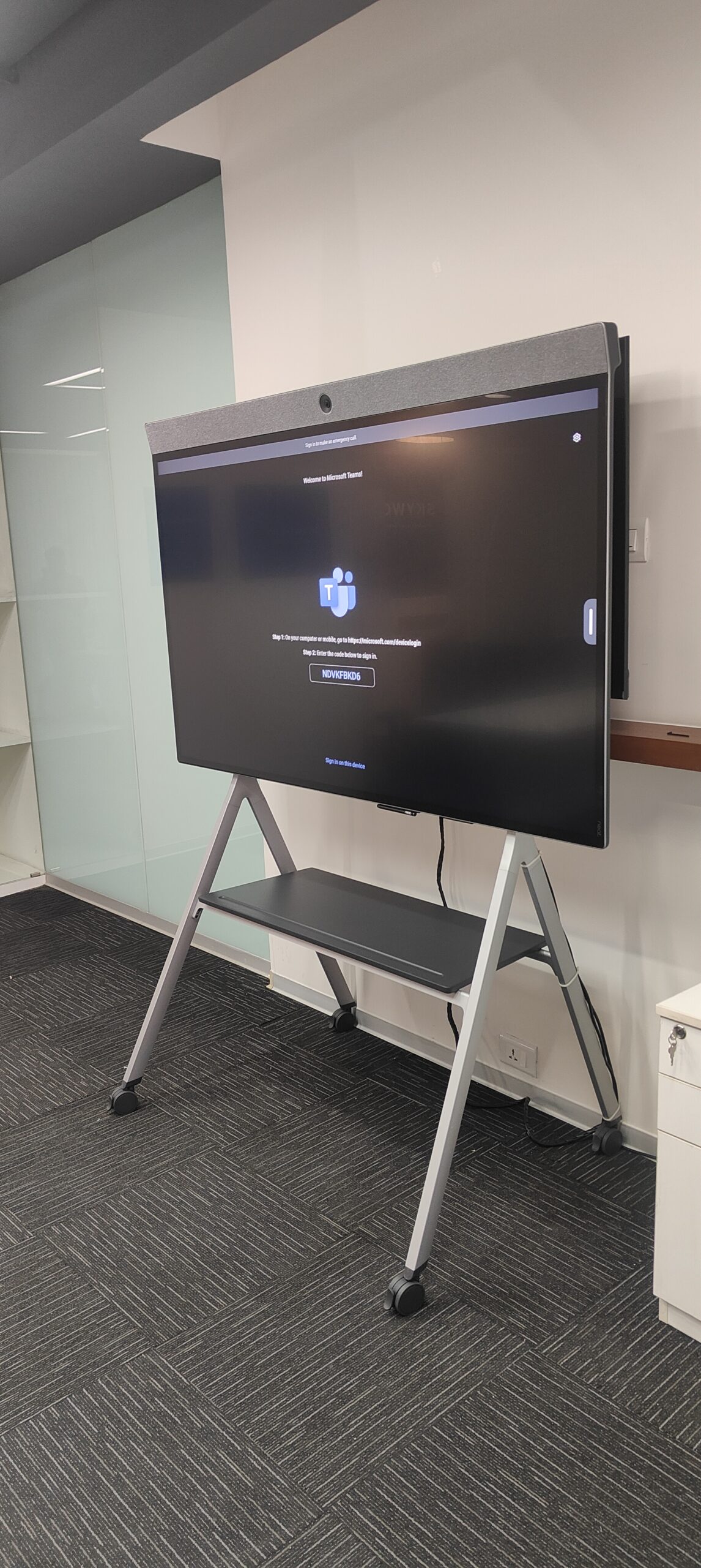 Semiconductor R&D AV install