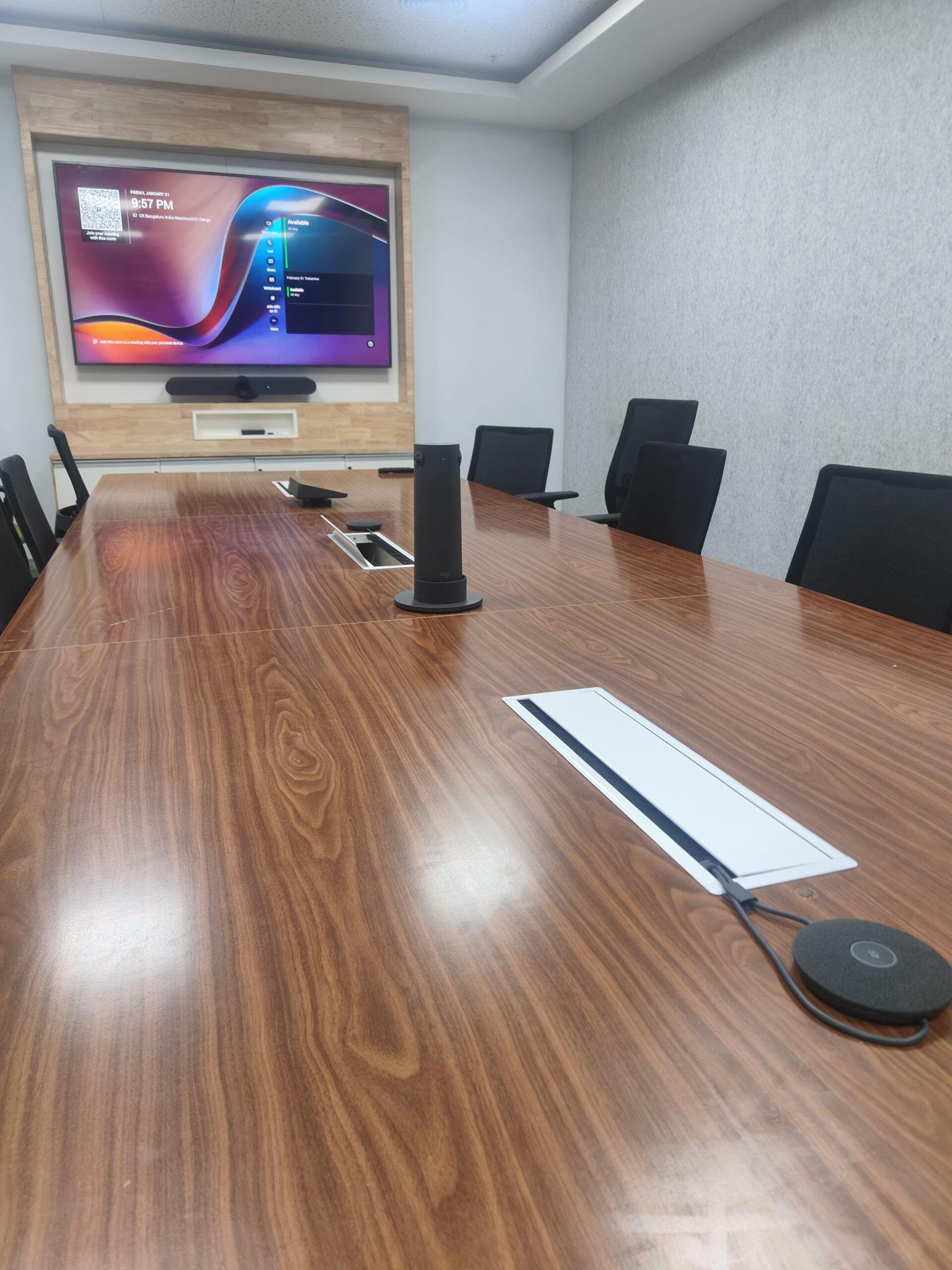Standardised meeting room AV install Bangalore