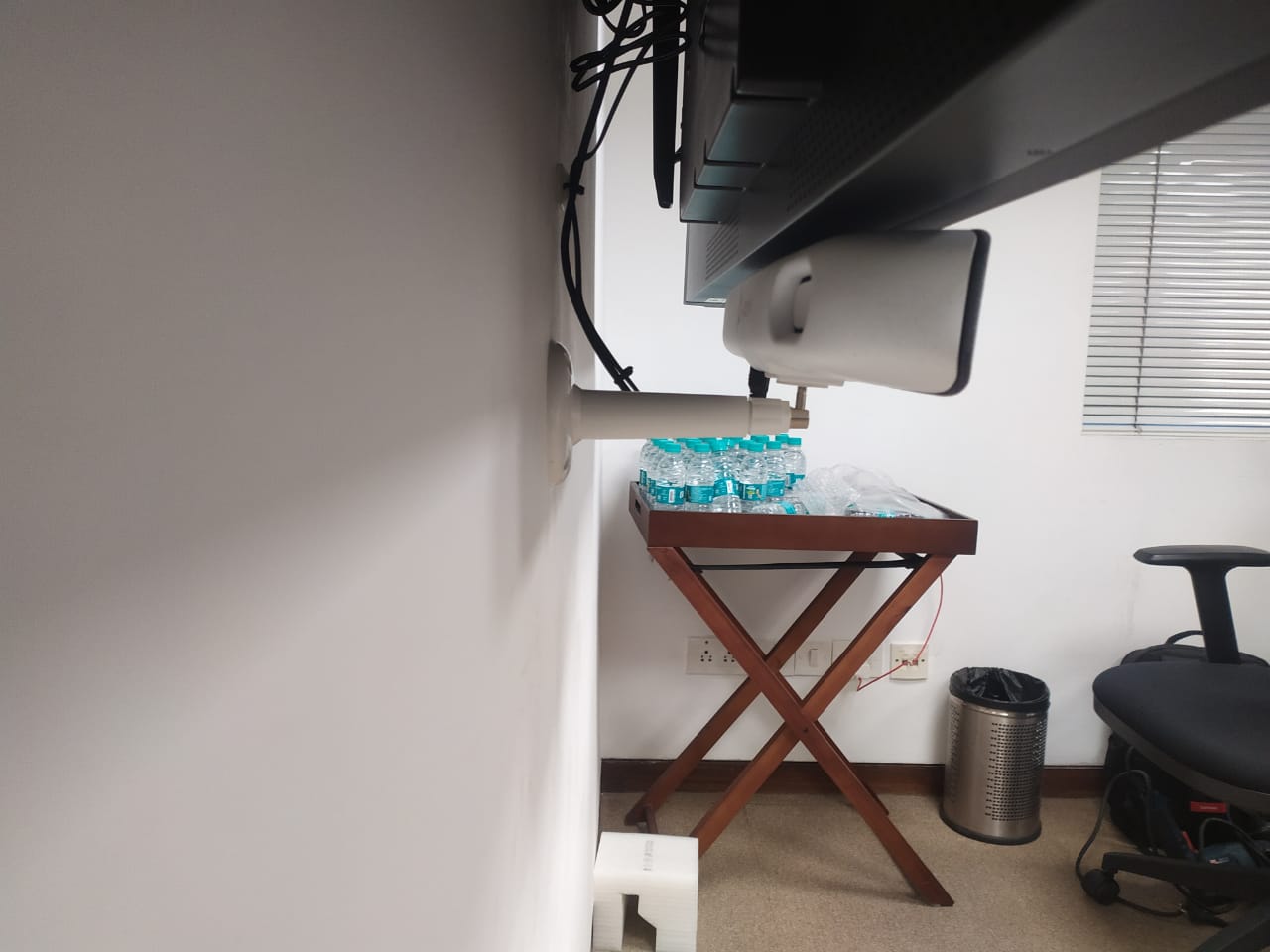 Lumi LP42-69T heavy duty tilt wall mount install