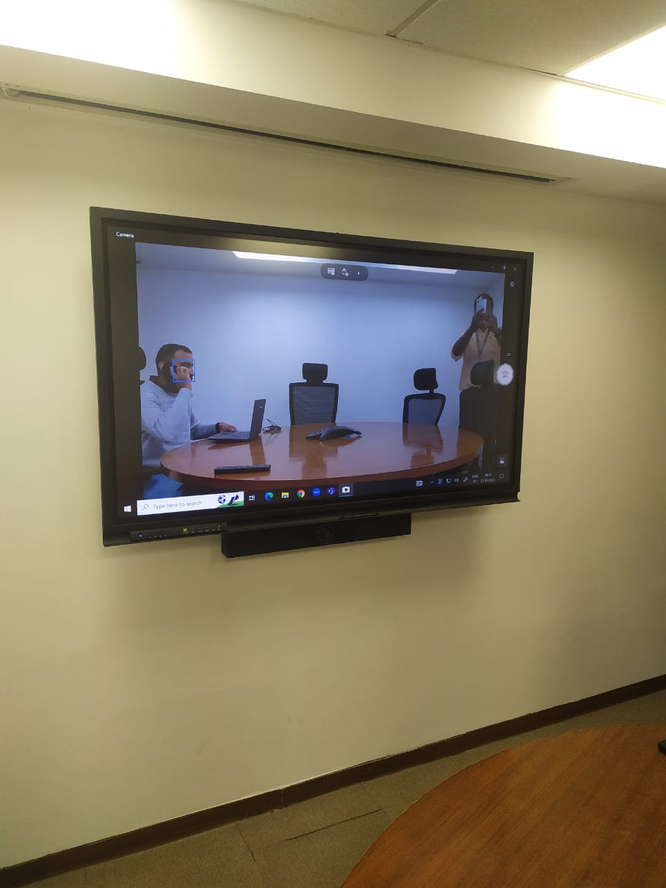 Interactive 4K display install for global mill calls